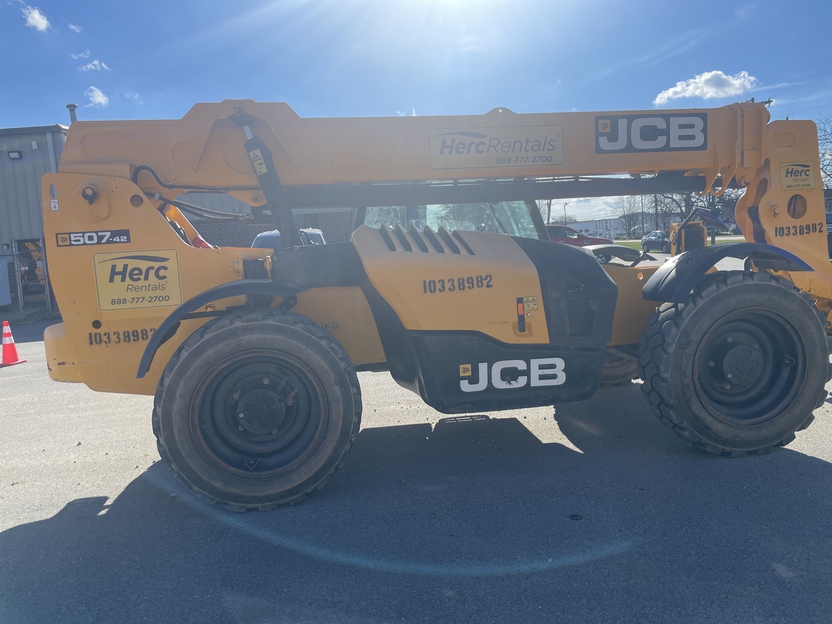 2021 JCB 507-42-7