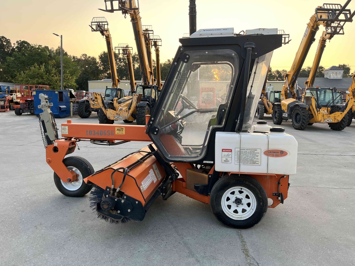2021 LayMor SM300-4