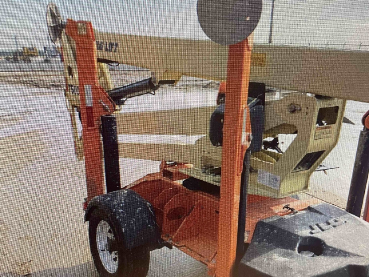 2019 JLG T500J-7