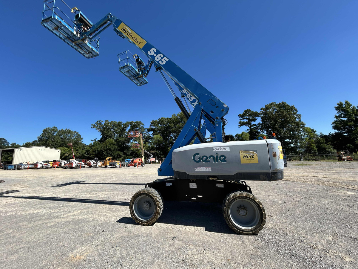 2018 Genie S-65