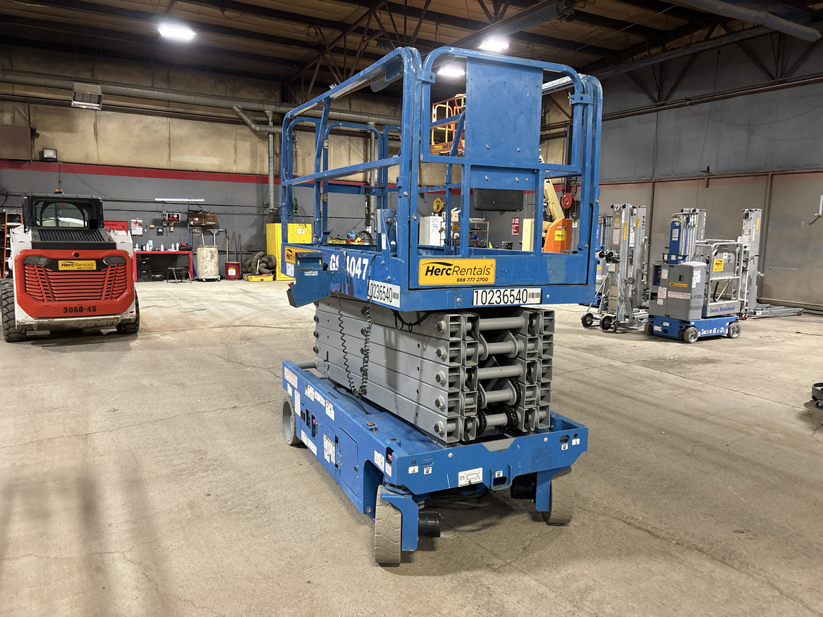 2019 Genie GS-4047-2