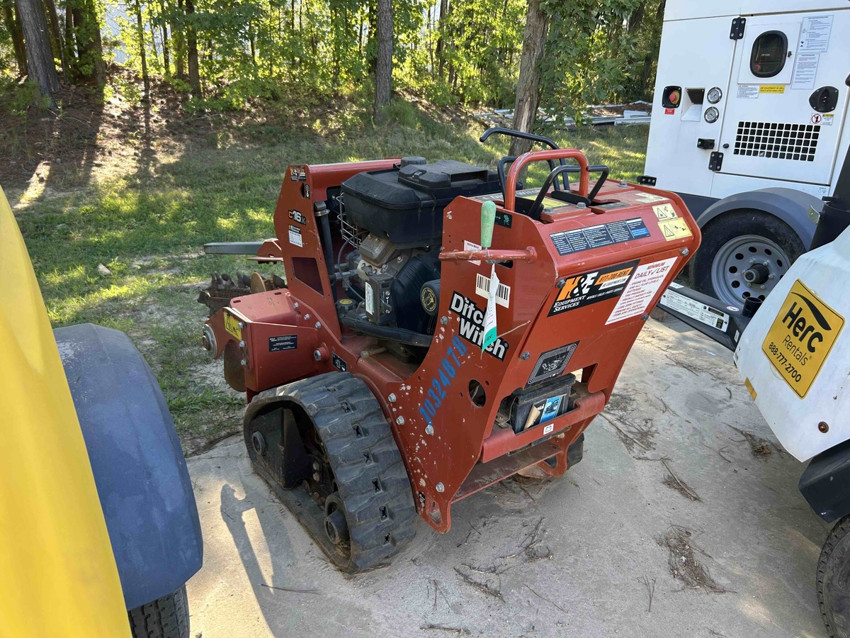 2021 Ditch Witch C16X-13