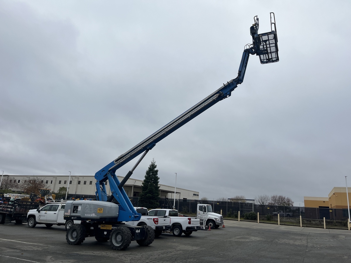 2018 Genie S-85-2