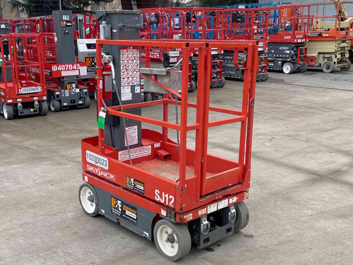 2016 Skyjack SJ12