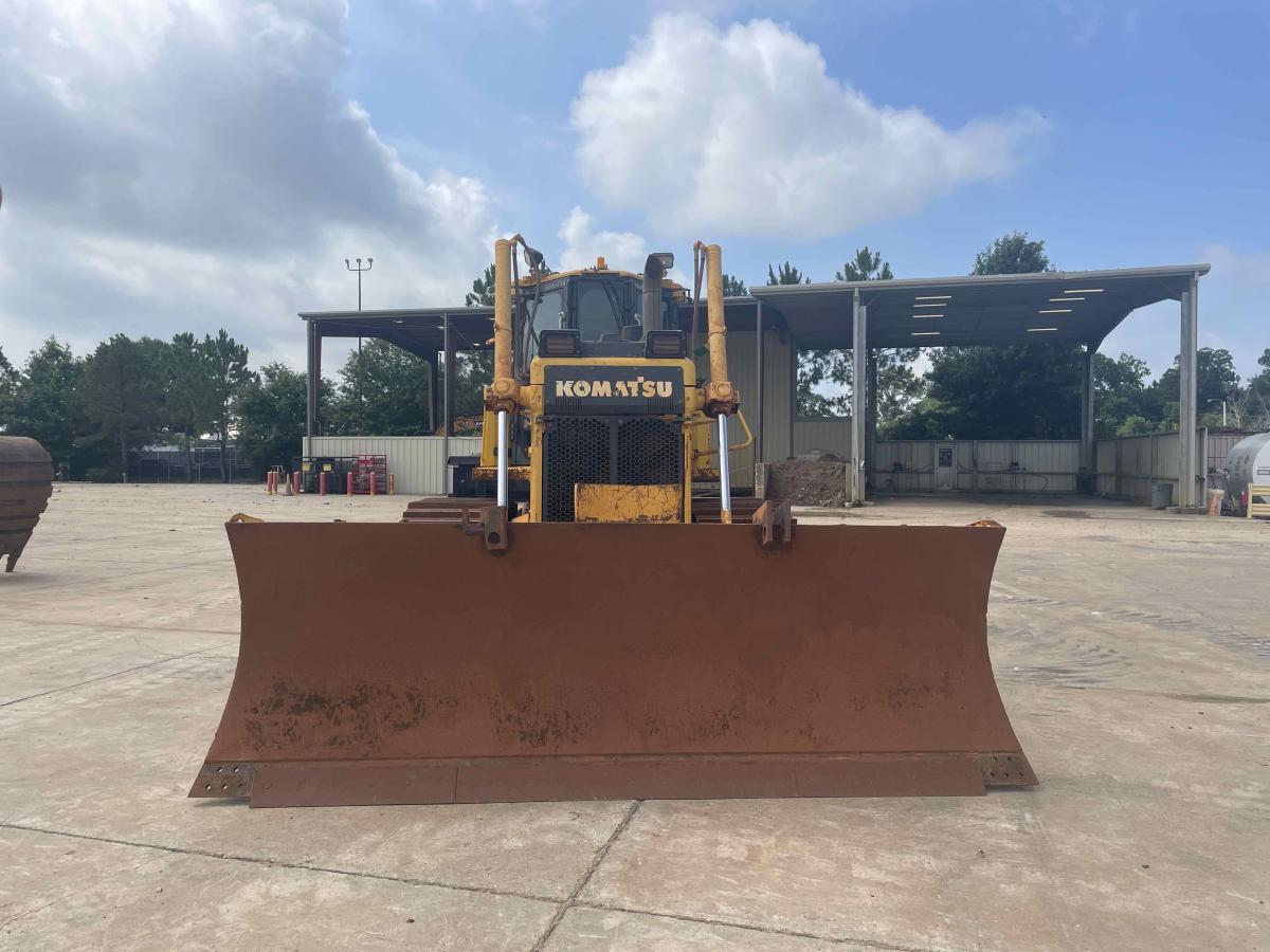 2020 Komatsu D65PX-18