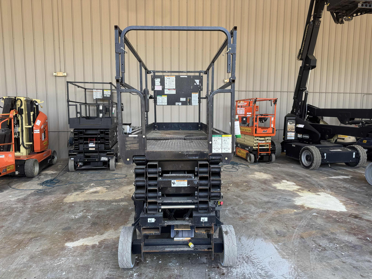 2019 JLG 3246ES-2