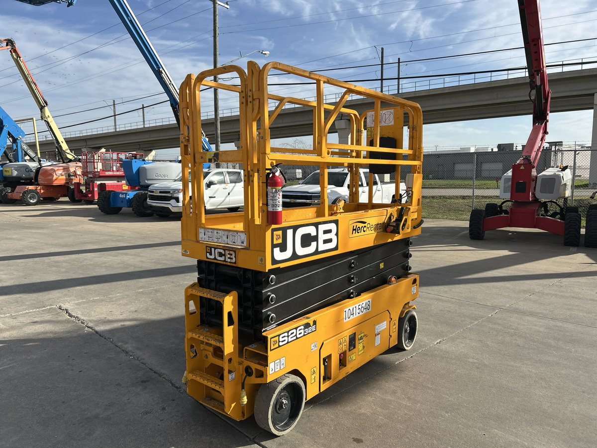 2023 JCB S2632E