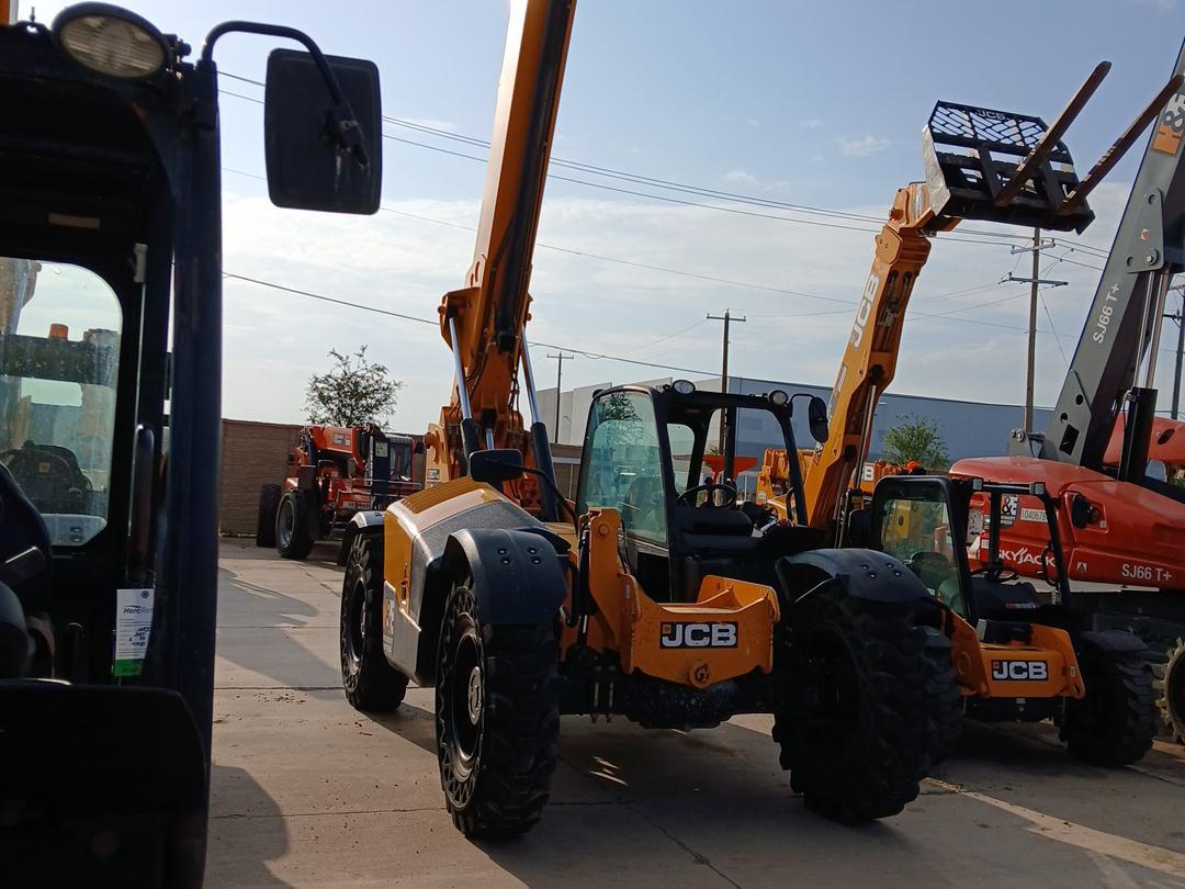 2019 JCB 507-42-6