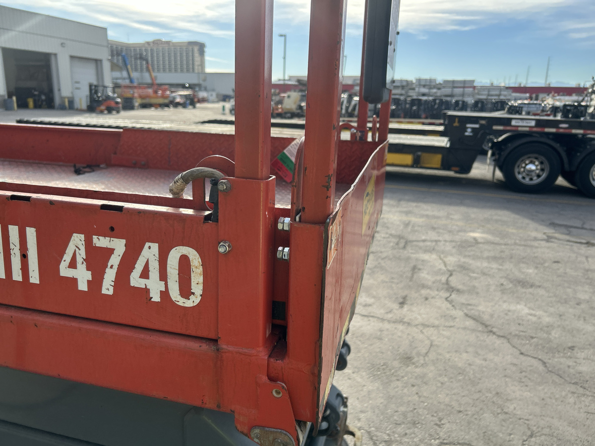 2017 Skyjack SJ4740-31