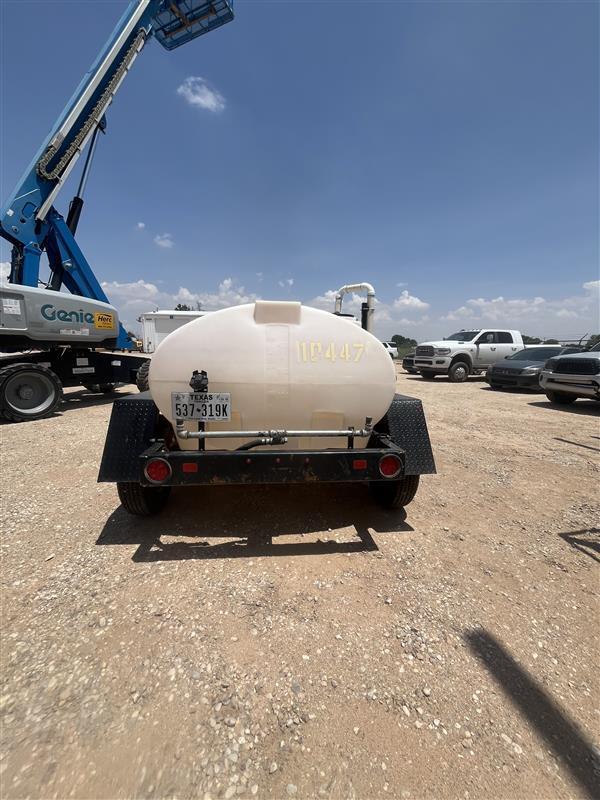2019 Wylie EXP-500L-S Water Trailer 500 Gal-4