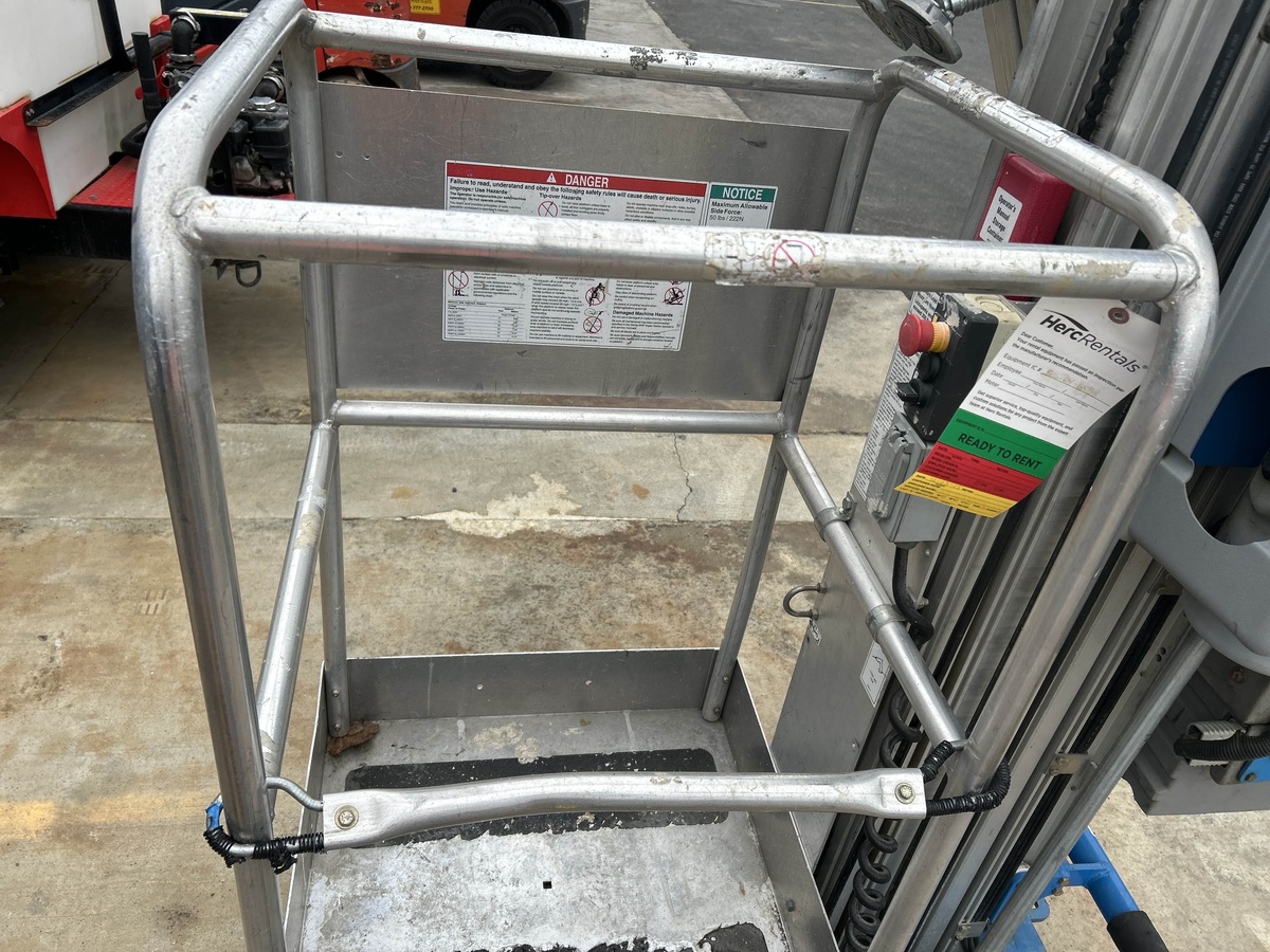 2019 Genie AWP-25S-5