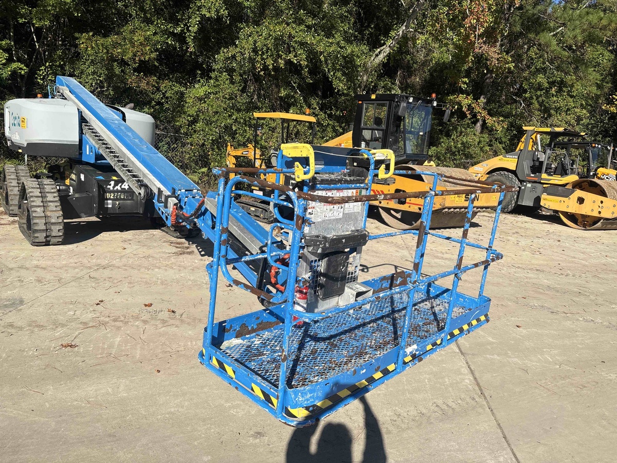 2019 Genie S-65 Trax-4