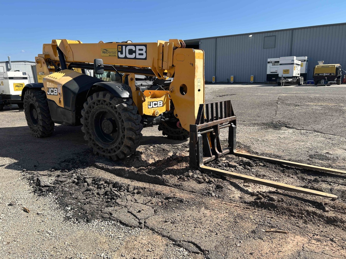 2019 JCB 507-42-4