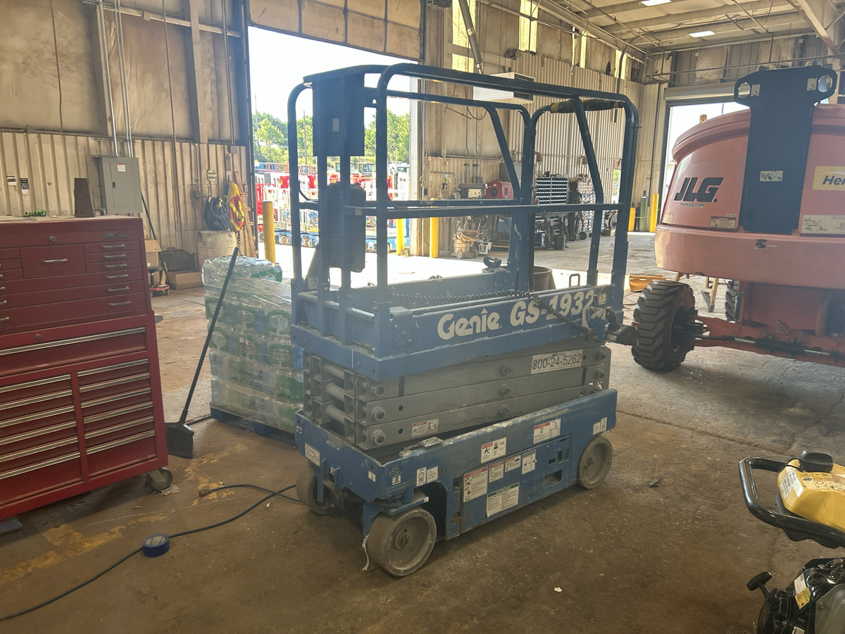 2019 Genie GS-1930-4