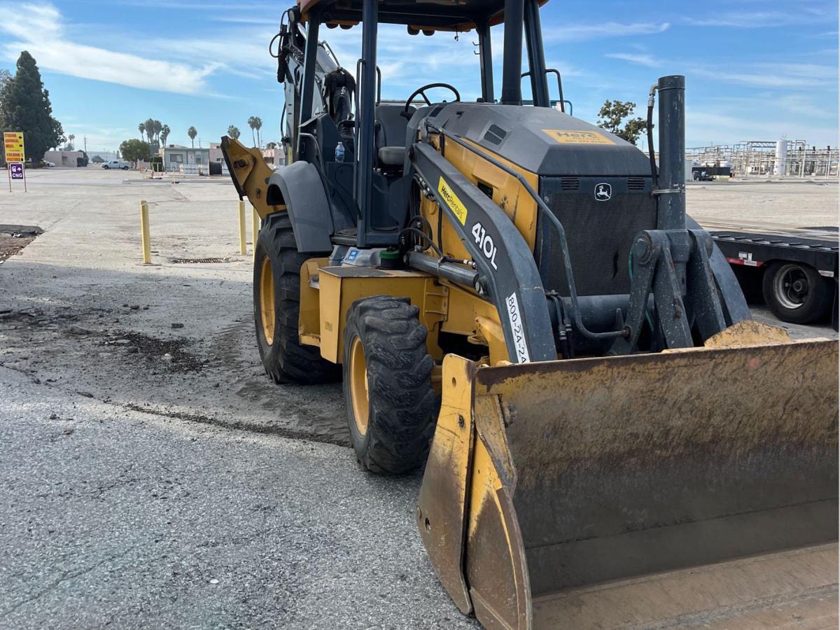 2018 John Deere 410L