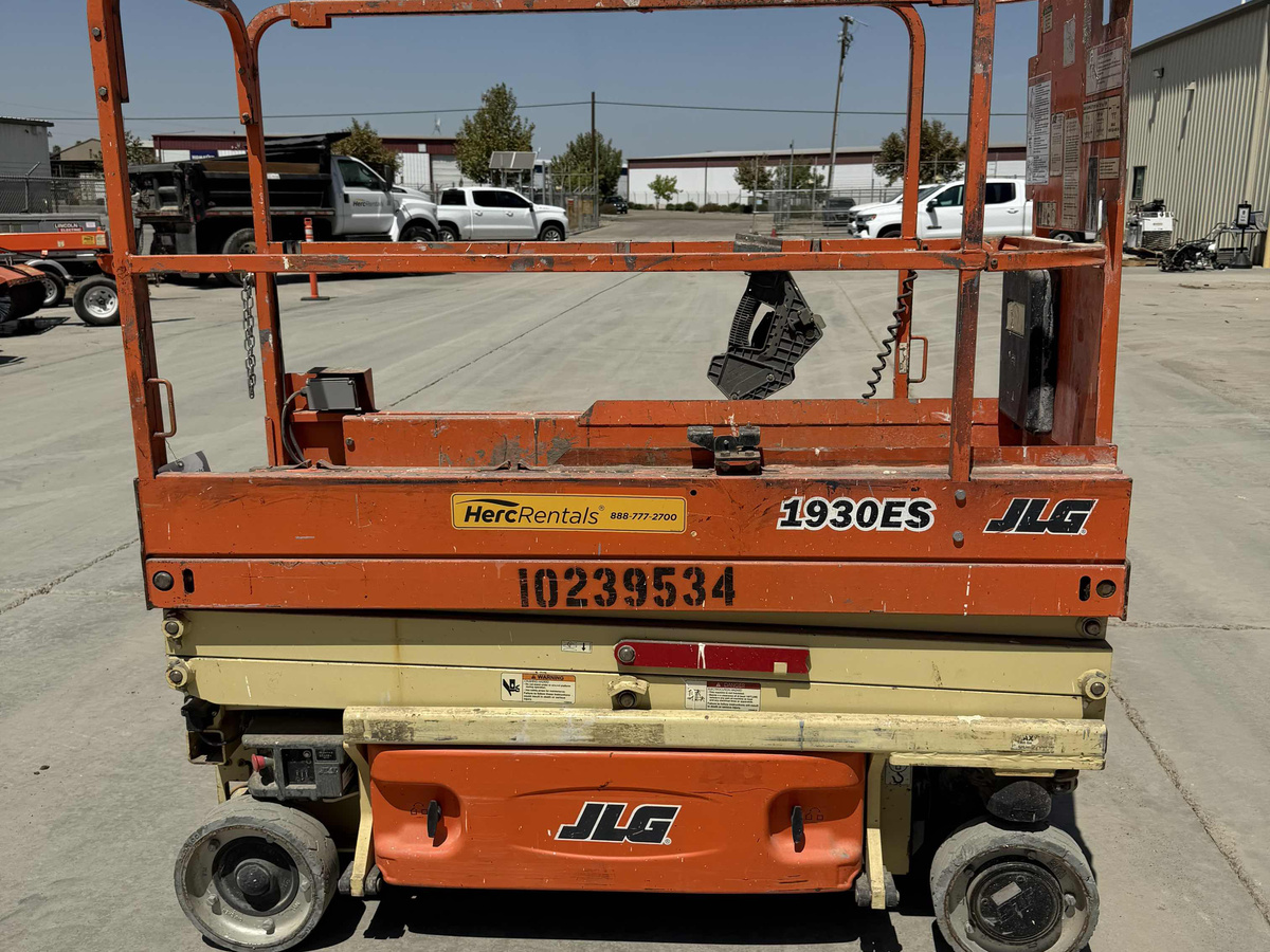 2018 JLG 1930ES-4