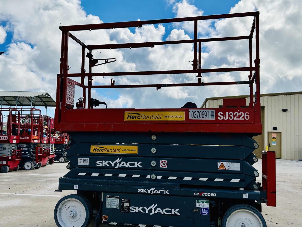 2022 Skyjack SJ3226-3