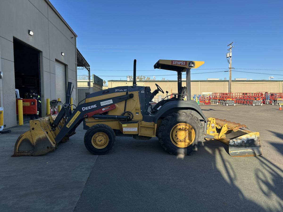 2021 John Deere 210LEP-2