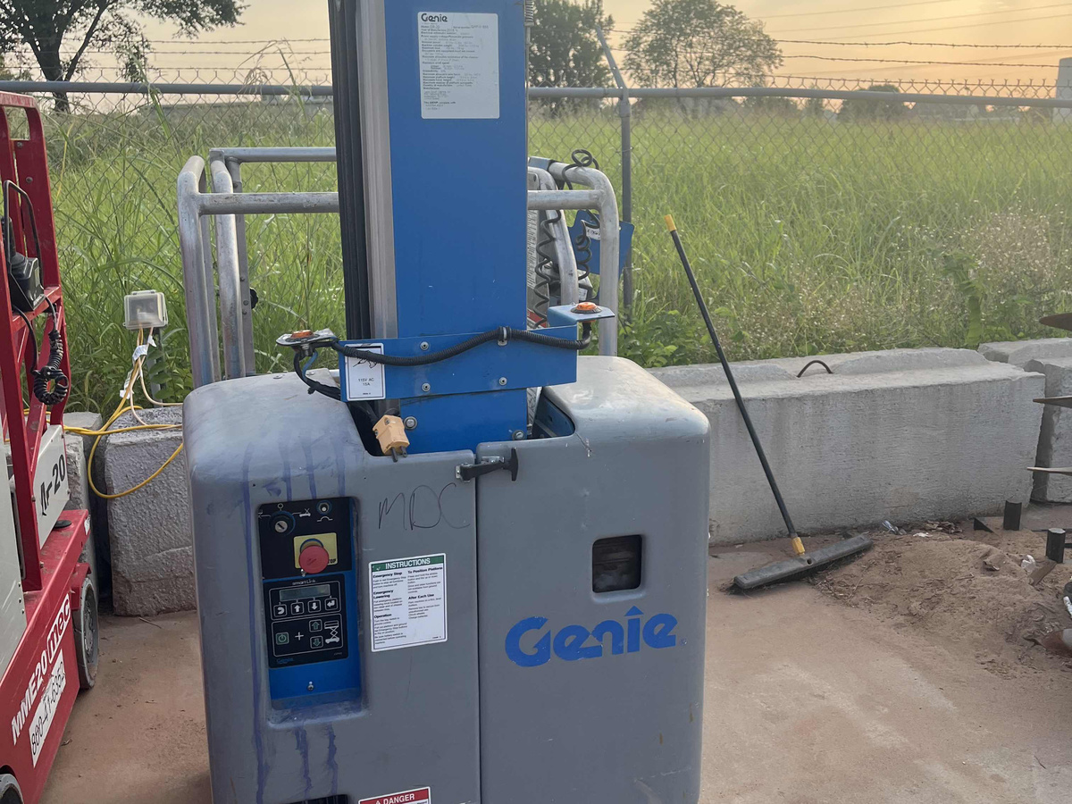 2018 Genie GR-20-3