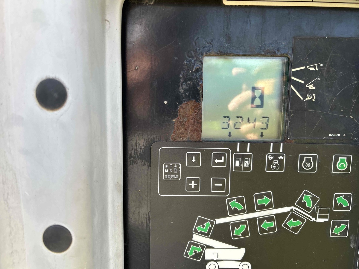 2017 Genie Z-80/60-8