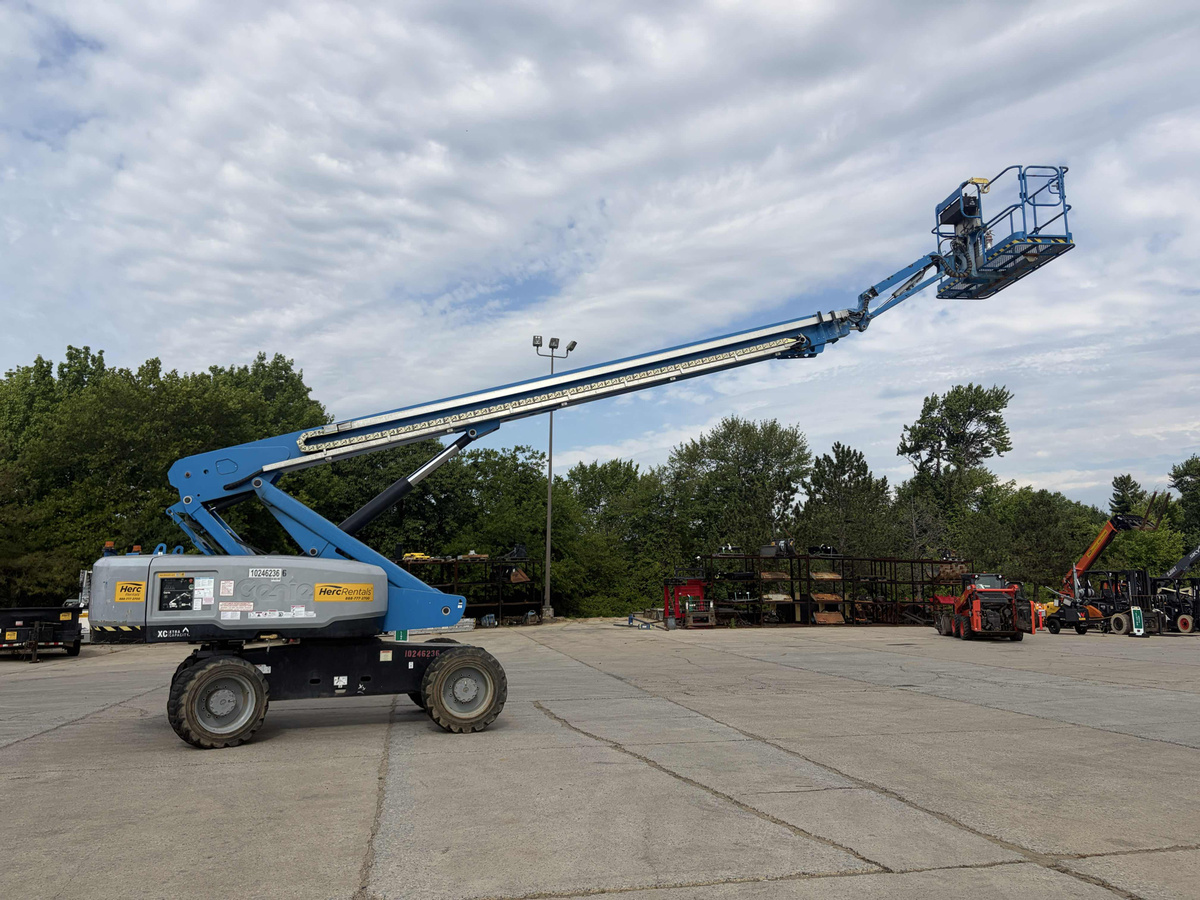 2018 Genie S-85
