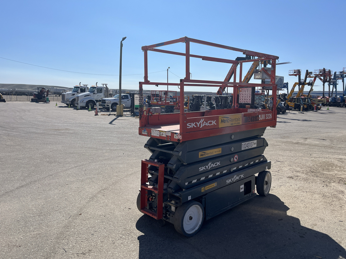 2018 Skyjack SJ3226-2
