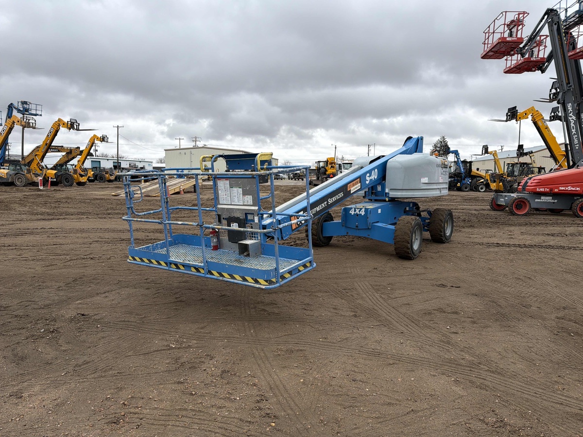 2018 Genie S-40
