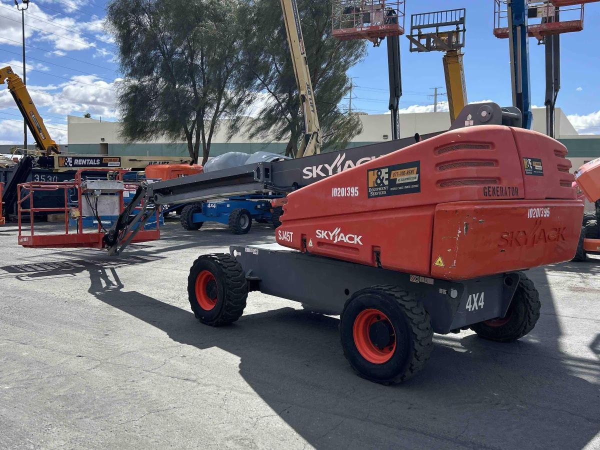 2016 Skyjack SJ45 T