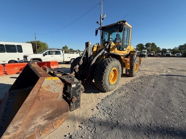 2021 Volvo L70H-8