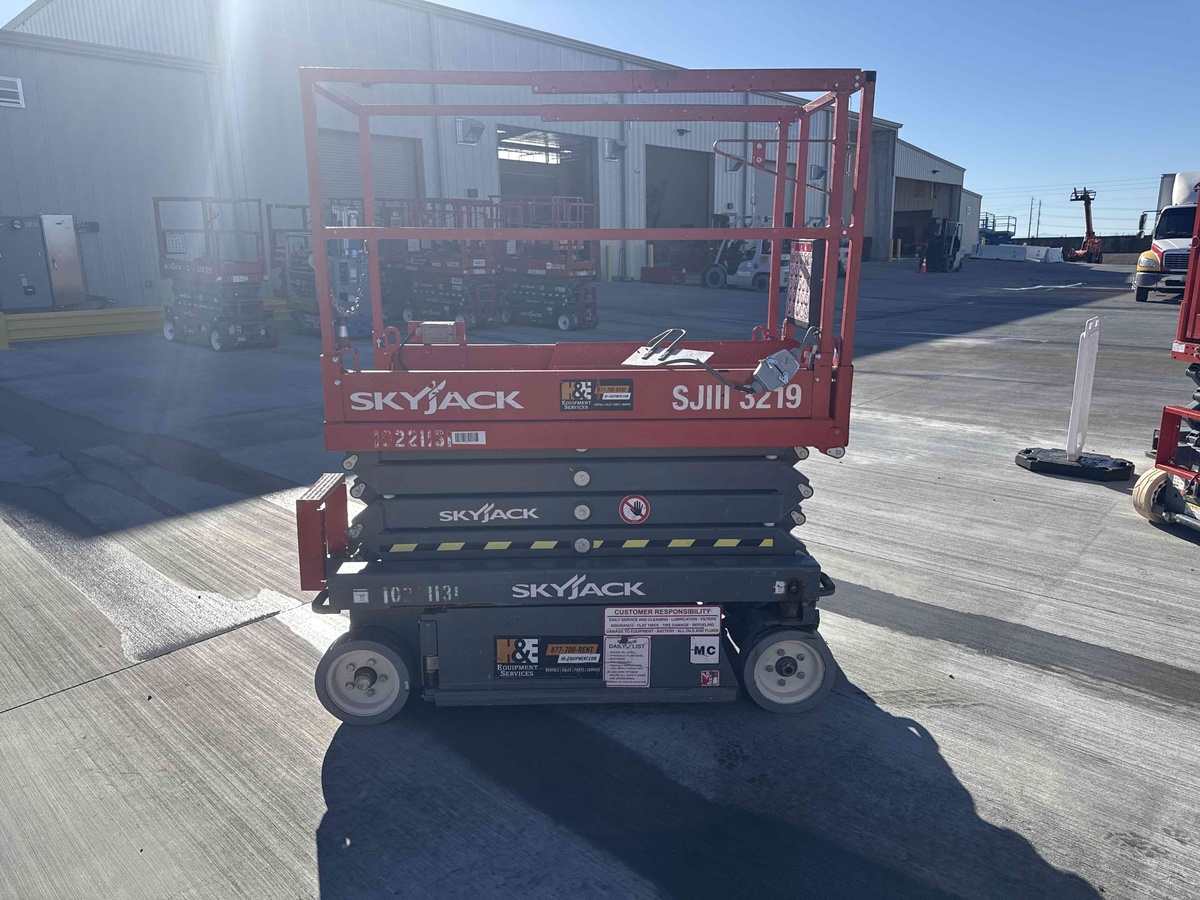2017 Skyjack SJ3219-4