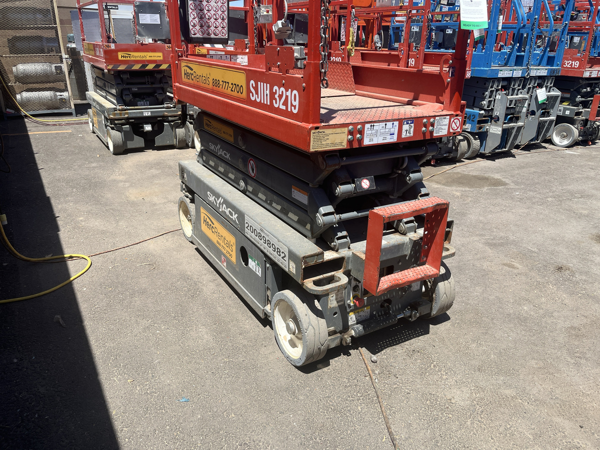 2019 Skyjack SJ3219