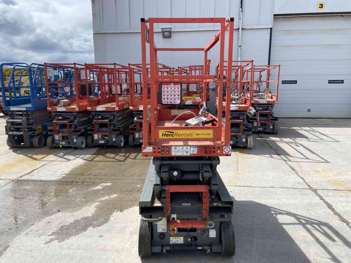 2017 Skyjack SJ3219