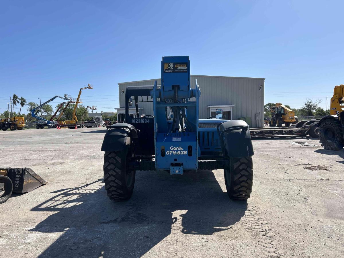 2017 Genie GTH-636