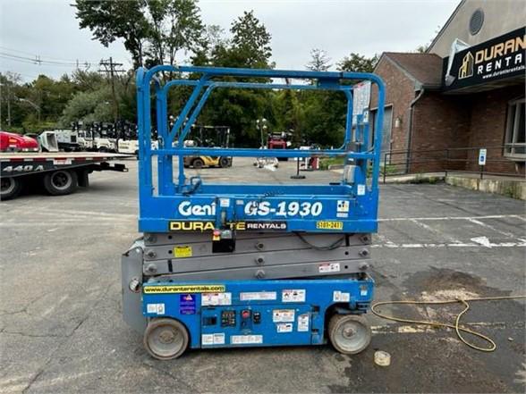 2015 Genie GS-1930
