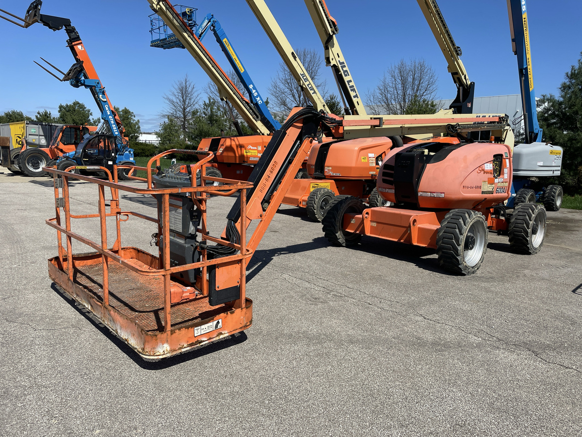 2015 JLG 600AJ