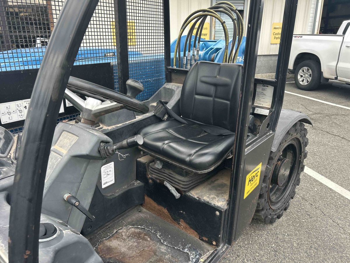 2018 Genie GTH-5519-5