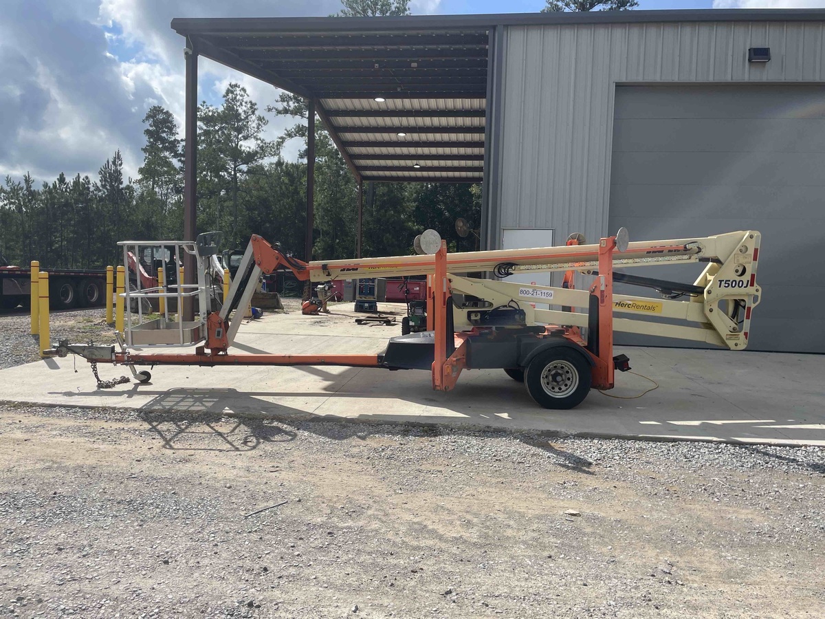 2018 JLG T500J-1