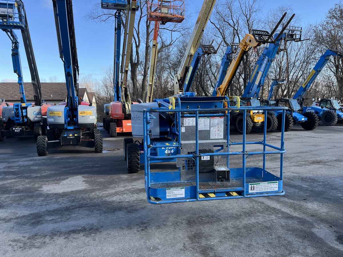 2018 Genie Z-45/25J RT-2