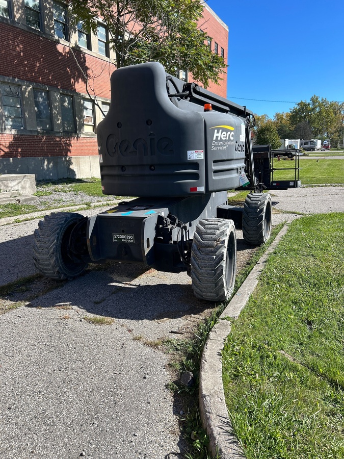 2011 Genie Z-60/34-1