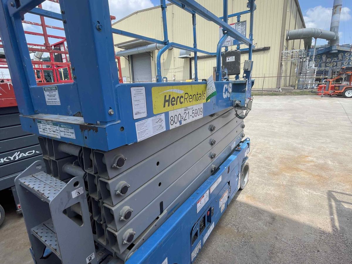 2018 Genie GS-3232-3