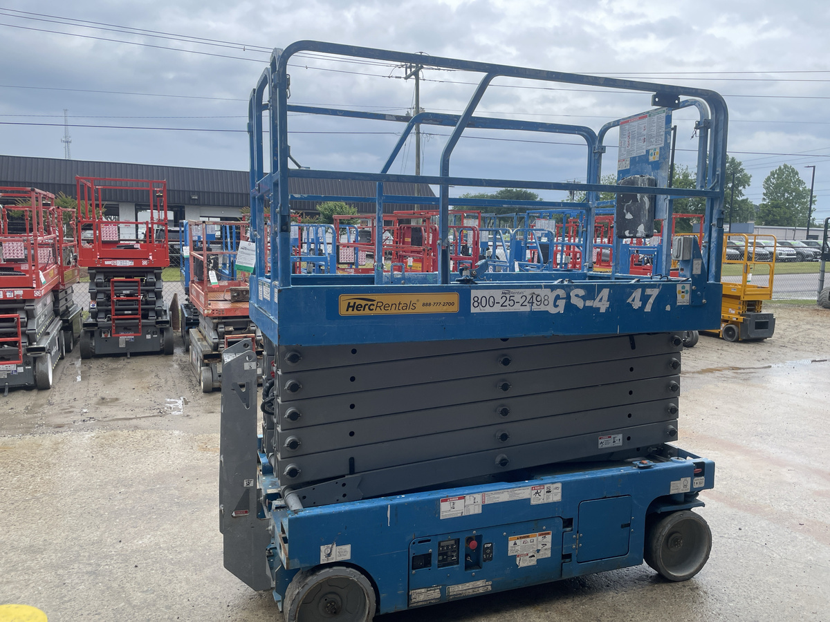 2019 Genie GS-4047-2