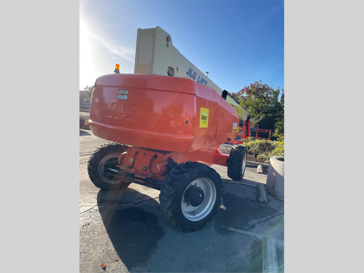 2015 JLG 860SJ