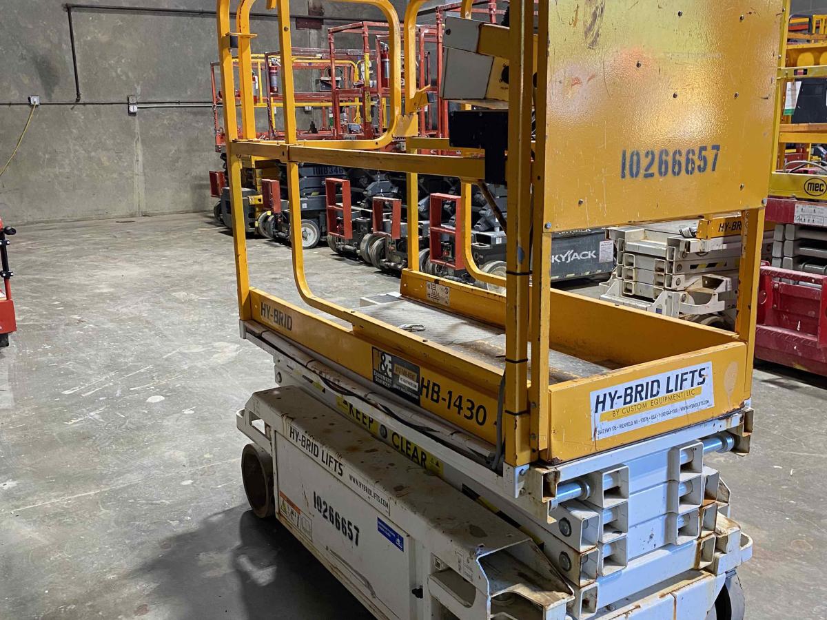 2018 Hy-Brid Lifts HB-1430-3