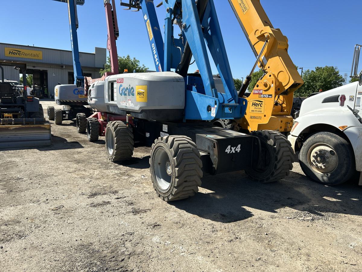 2019 Genie S-85-6