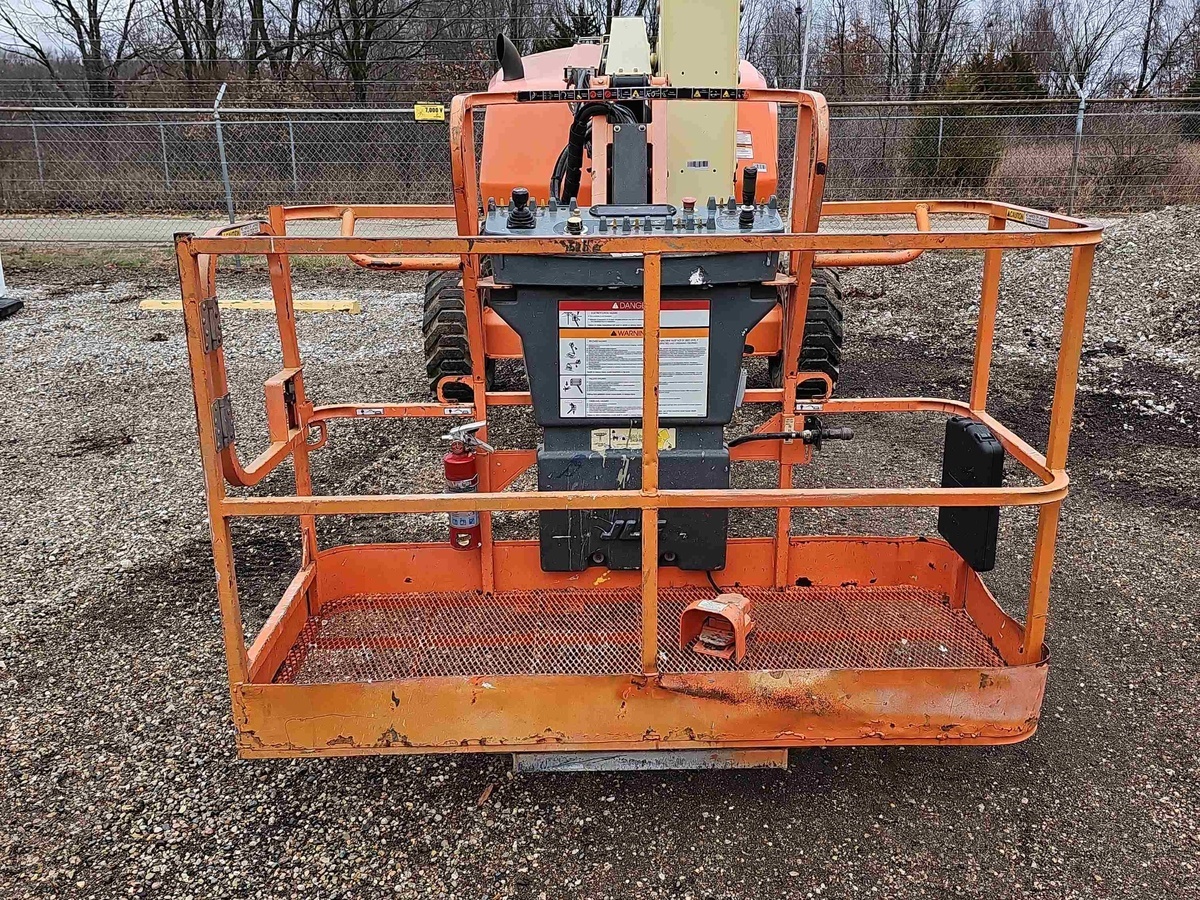 2016 JLG 450AJ-4