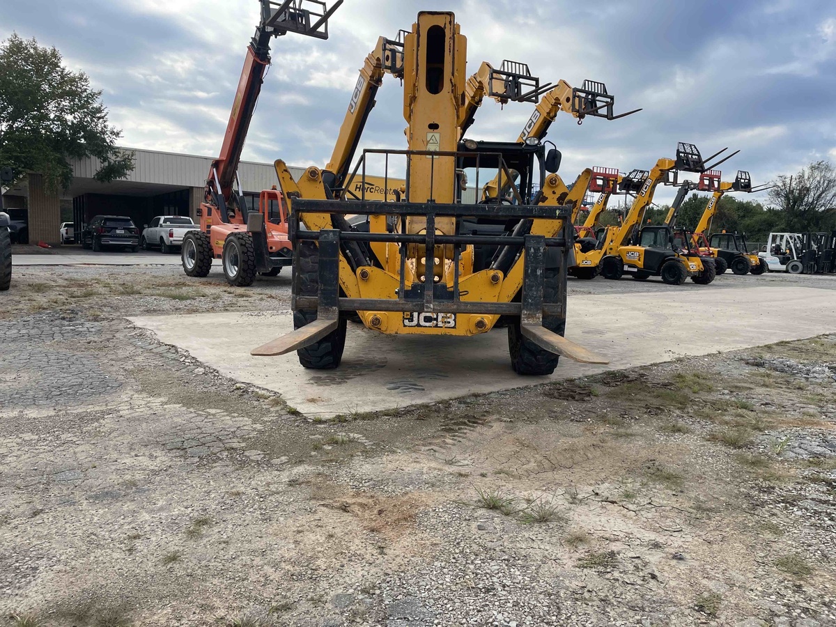 2019 JCB 510-56-3
