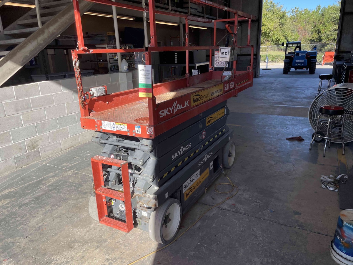 2017 Skyjack SJ3226-2