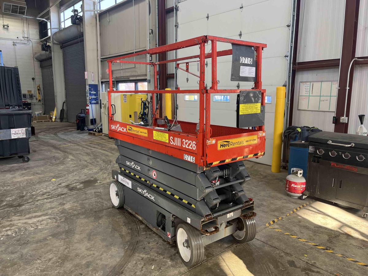 2014 Skyjack SJ3226