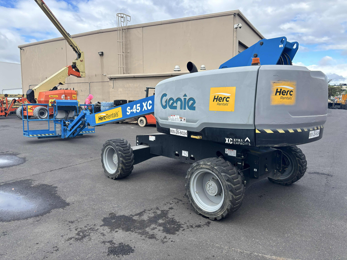 2020 Genie S-45XC-2