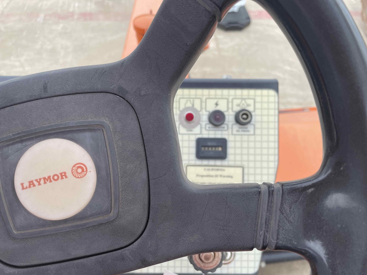 2018 LayMor SM300-5